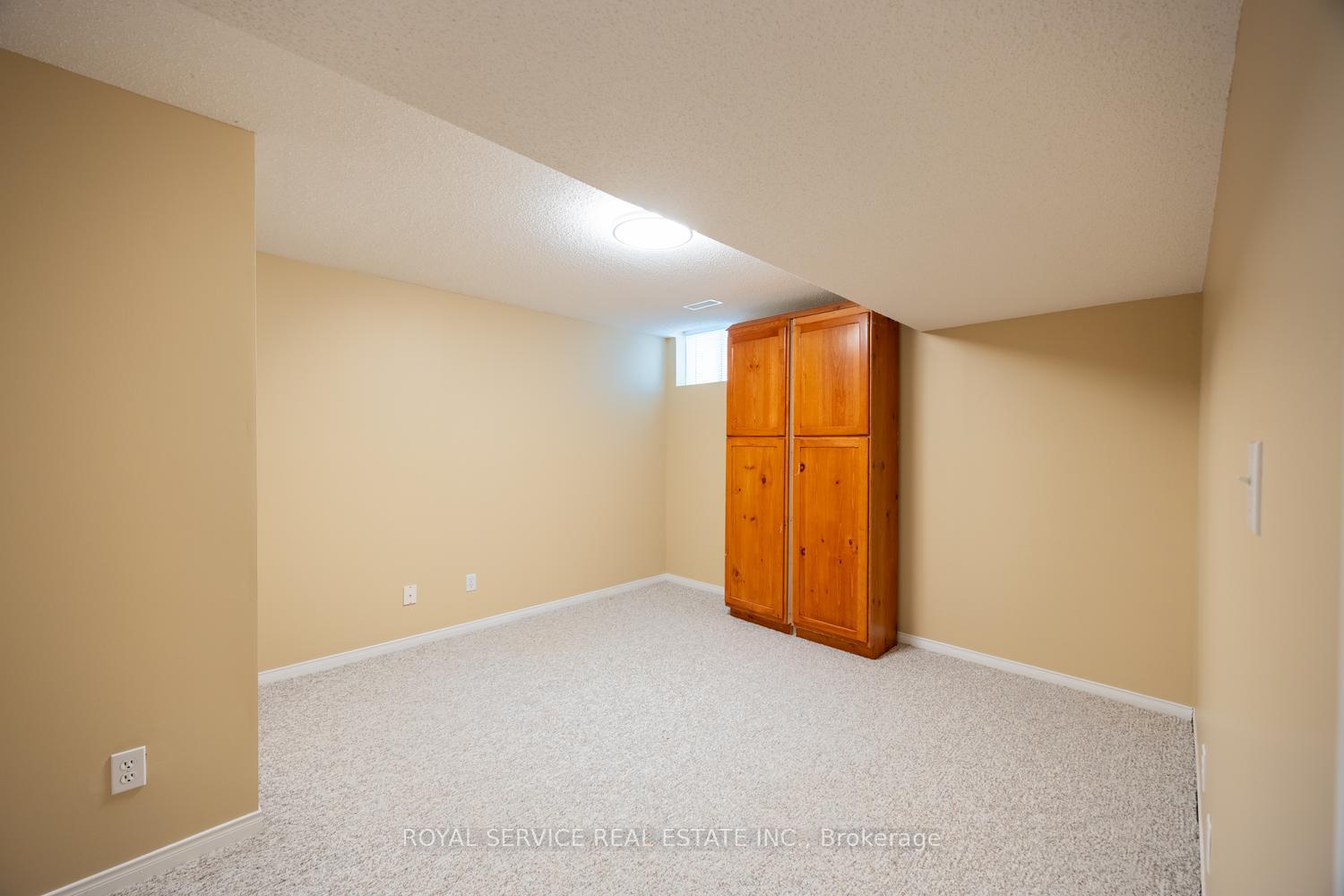 Photo 26 of 1275 Eagle Crescent, Peterborough, Monaghan Ward 2 — HOMEH