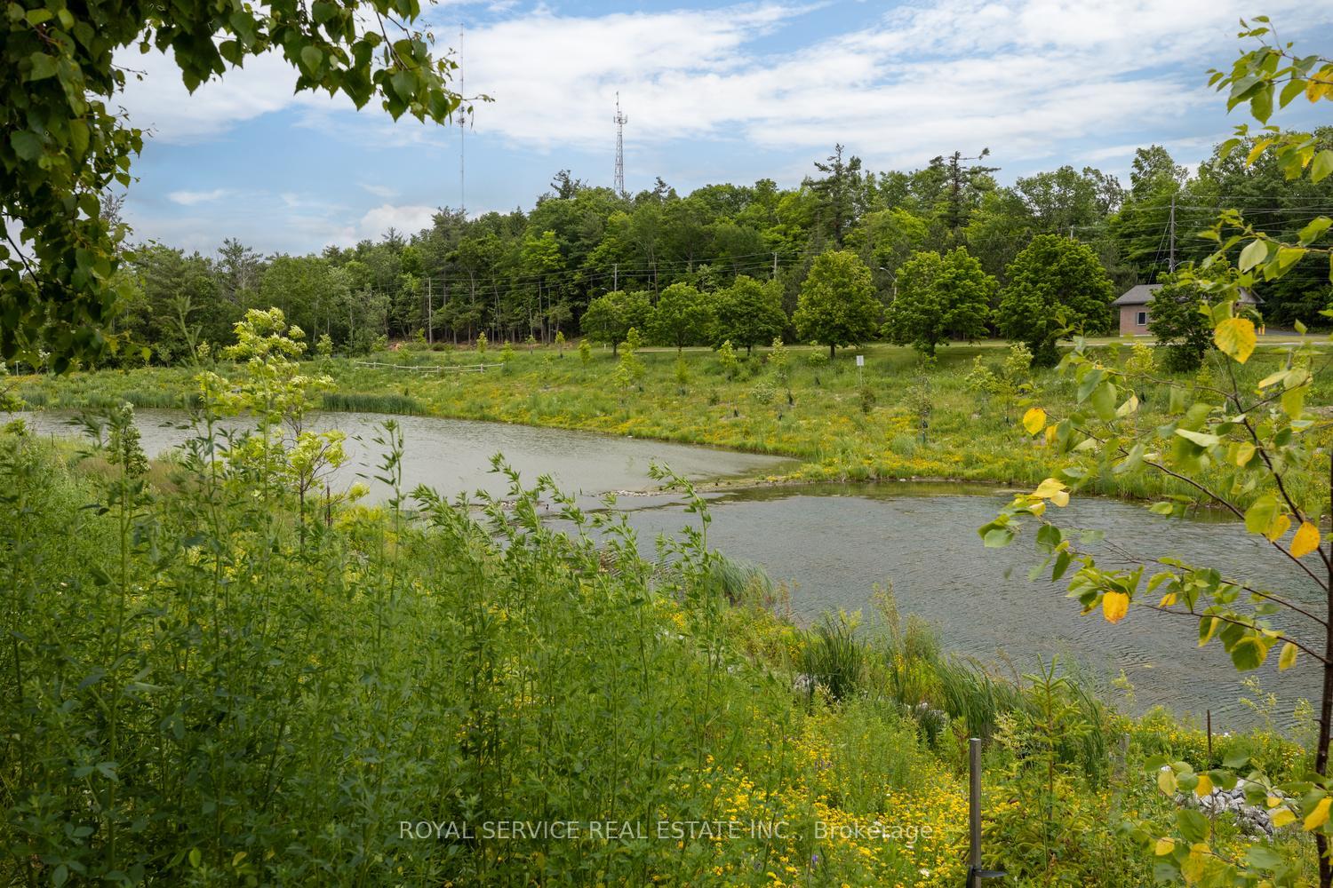 Photo 37 of 1275 Eagle Crescent, Peterborough, Monaghan Ward 2 — HOMEH