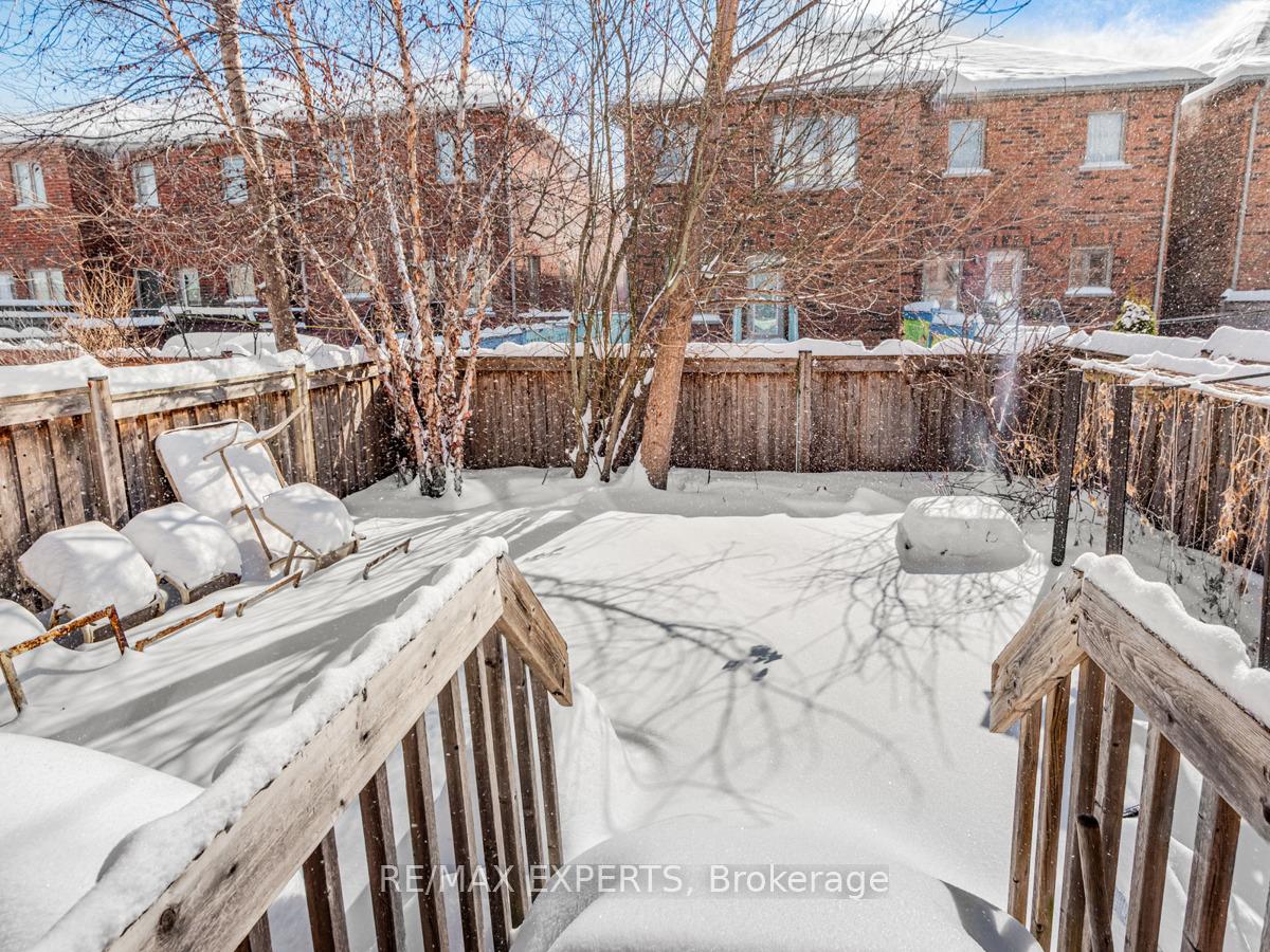 Photo 24 of 55 Coranto Way, Vaughan, Vellore Village — HOMEH