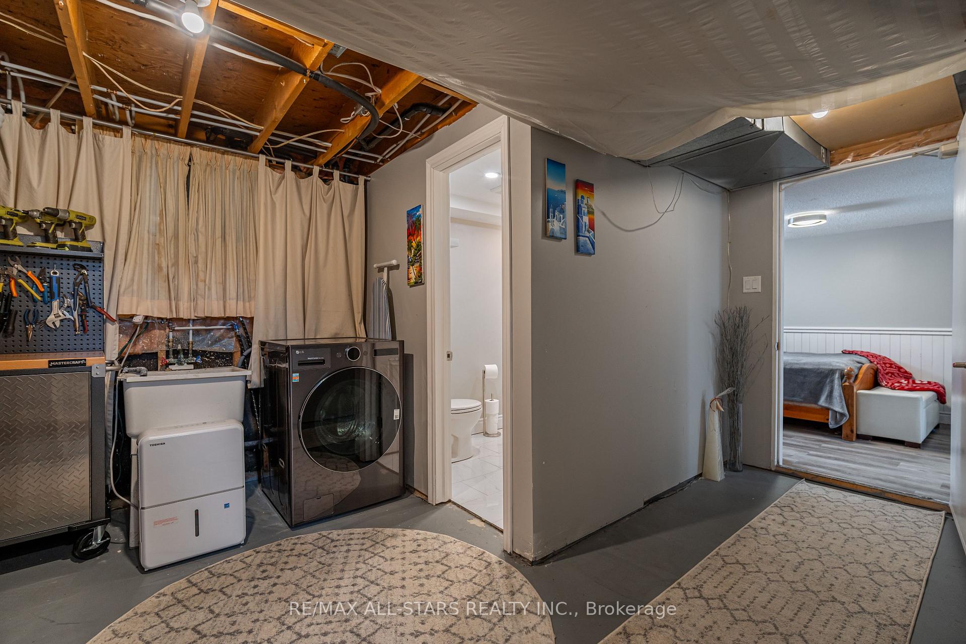 Photo 18 of 2431 Mountland Drive, Peterborough, Monaghan Ward 2 — HOMEH