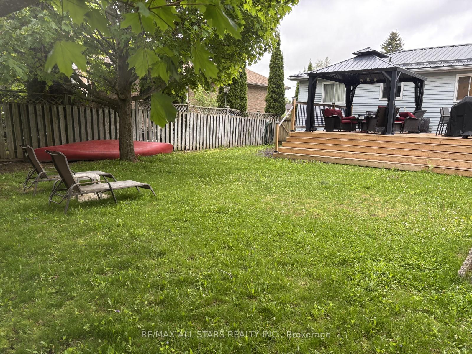 Photo 32 of 2431 Mountland Drive, Peterborough, Monaghan Ward 2 — HOMEH