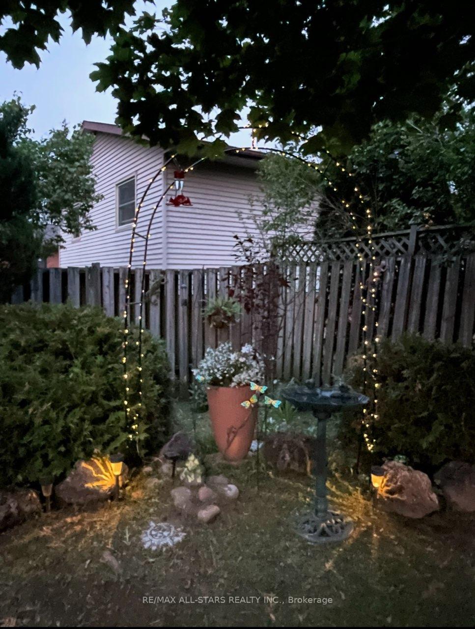 Photo 38 of 2431 Mountland Drive, Peterborough, Monaghan Ward 2 — HOMEH