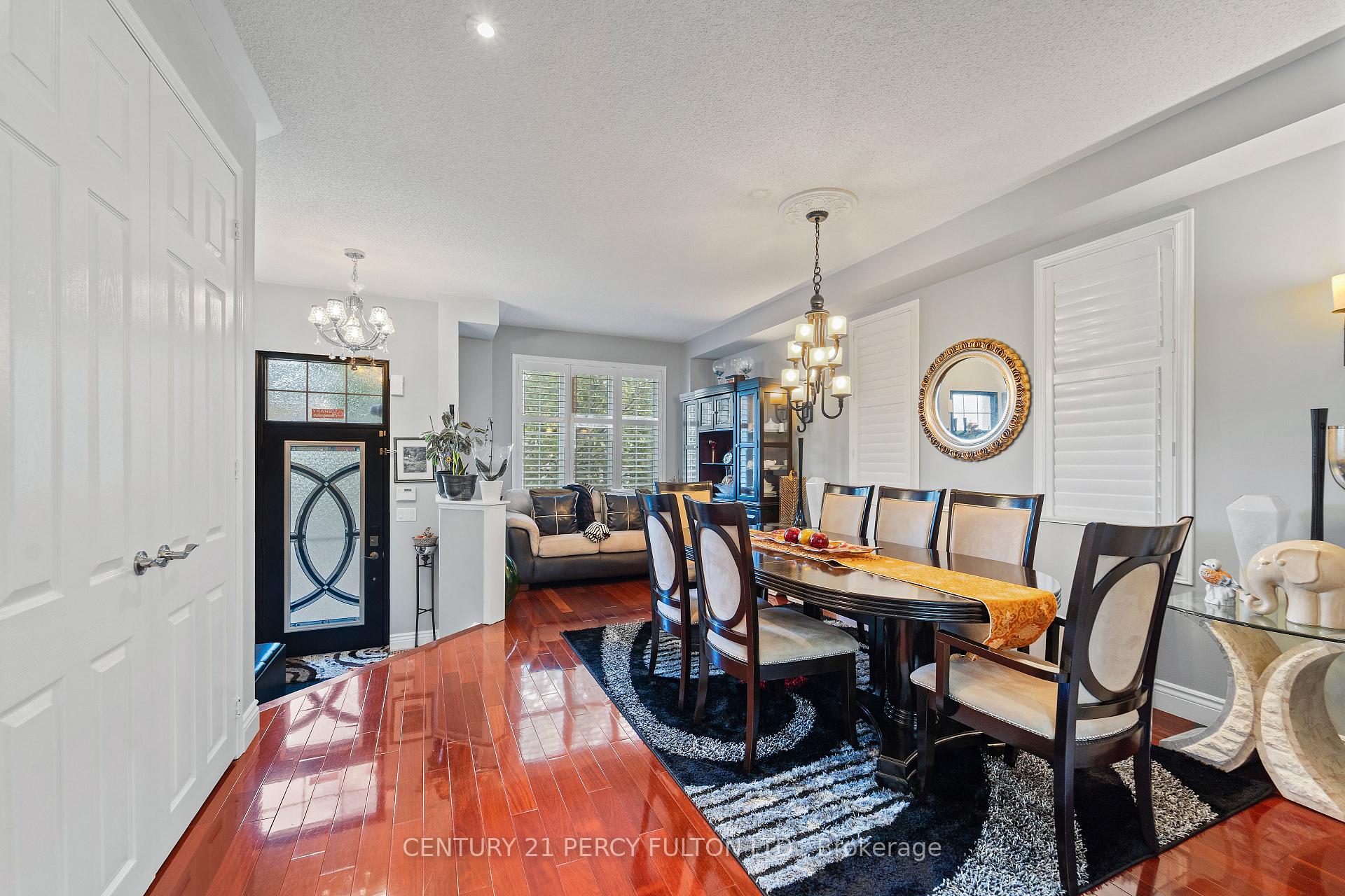 Photo 8 of 16 Brandwood Square, Ajax, Northeast Ajax — HOMEH