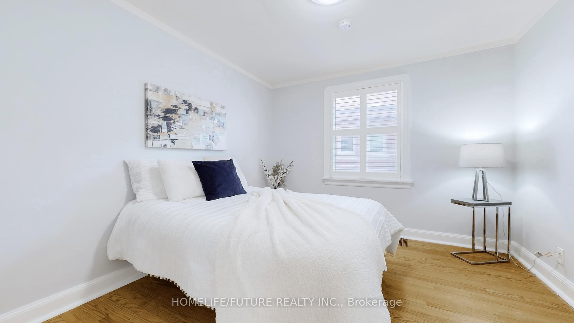 Photo 17 of 428 King Street E, Oshawa, O'Neill — HOMEH