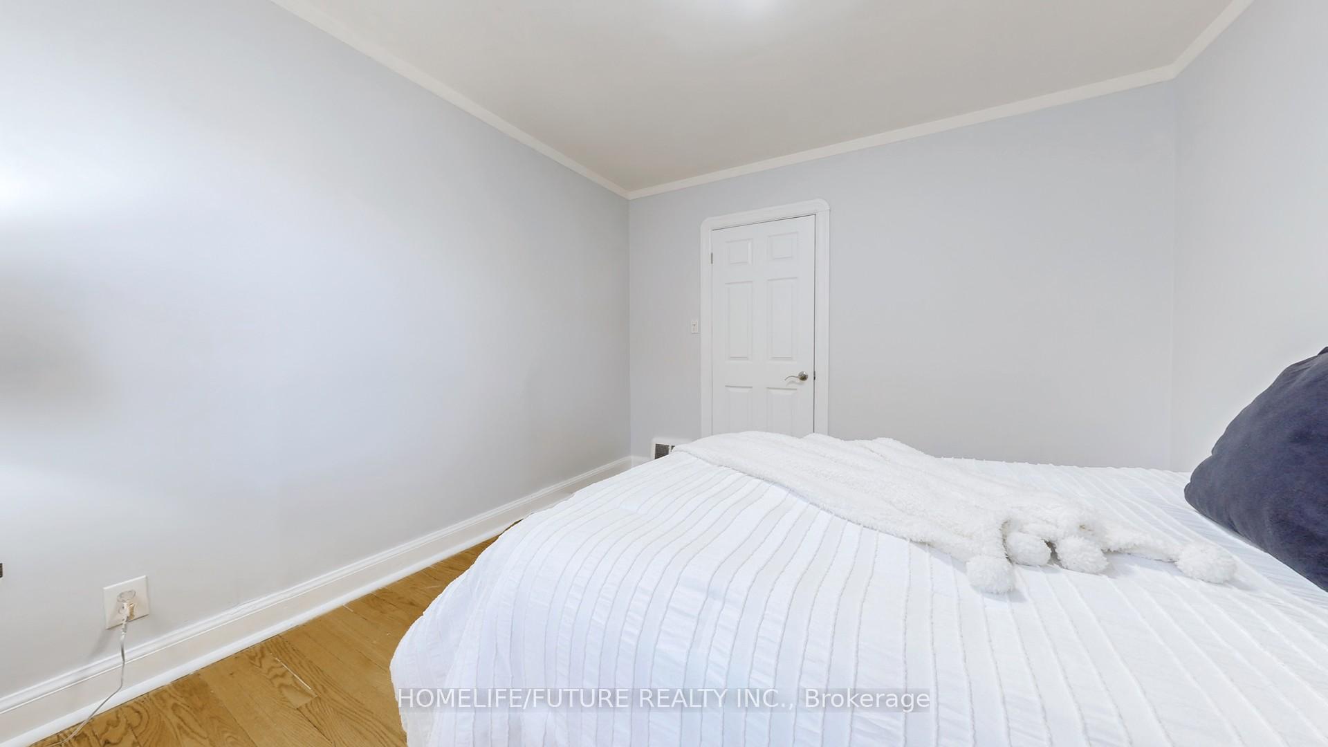Photo 18 of 428 King Street E, Oshawa, O'Neill — HOMEH