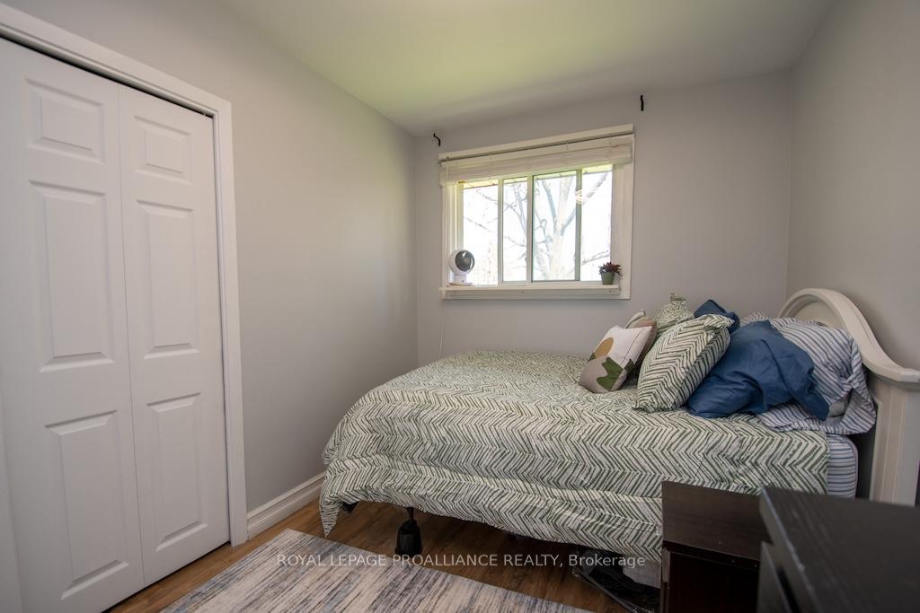Photo 16 of 1060 Glendale Drive, Peterborough, Northcrest Ward 5 — HOMEH