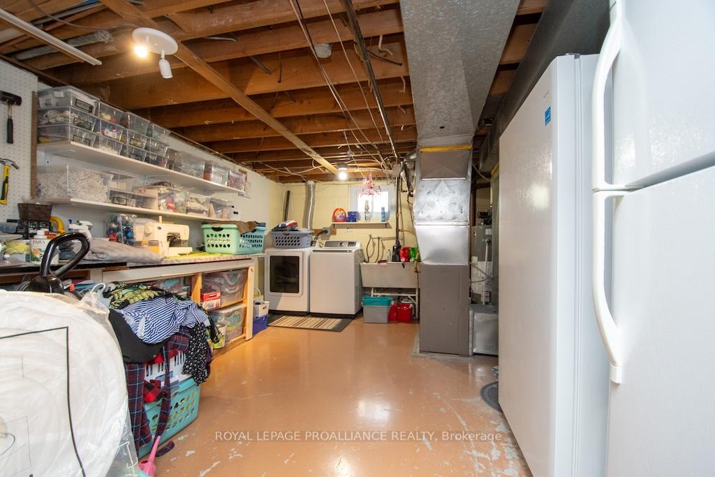 Photo 29 of 1060 Glendale Drive, Peterborough, Northcrest Ward 5 — HOMEH