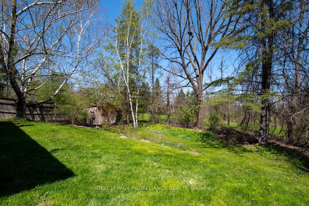 Photo 32 of 1060 Glendale Drive, Peterborough, Northcrest Ward 5 — HOMEH