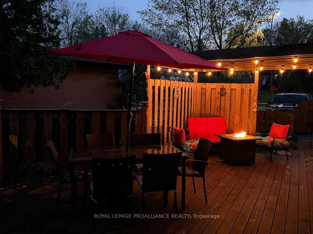 Photo 40 of 1060 Glendale Drive, Peterborough, Northcrest Ward 5 — HOMEH