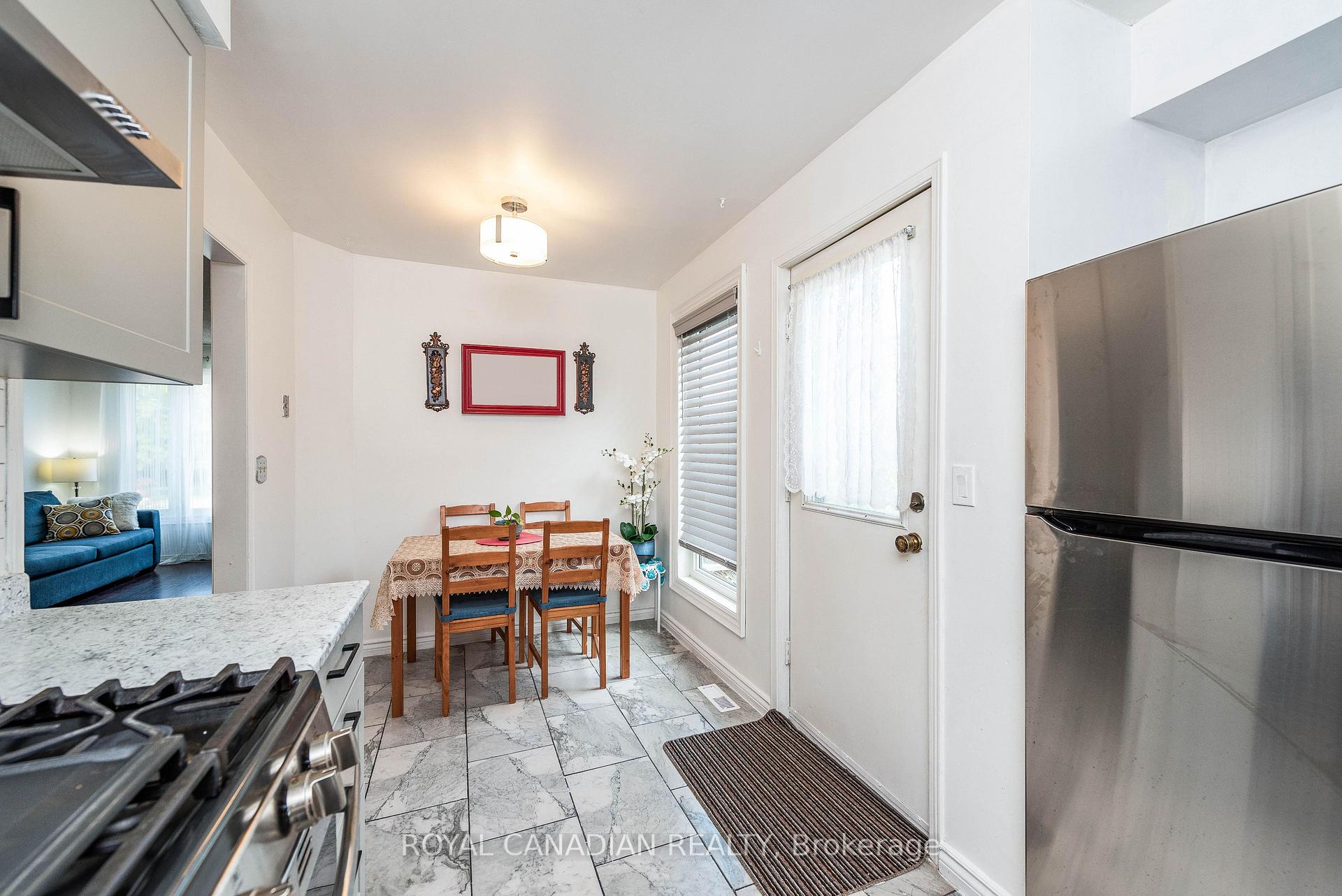 Photo 10 of 1428 Park Road S, Oshawa, Lakeview — HOMEH