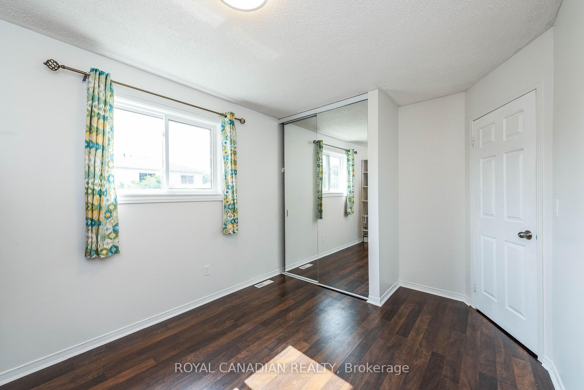 Photo 15 of 1428 Park Road S, Oshawa, Lakeview — HOMEH