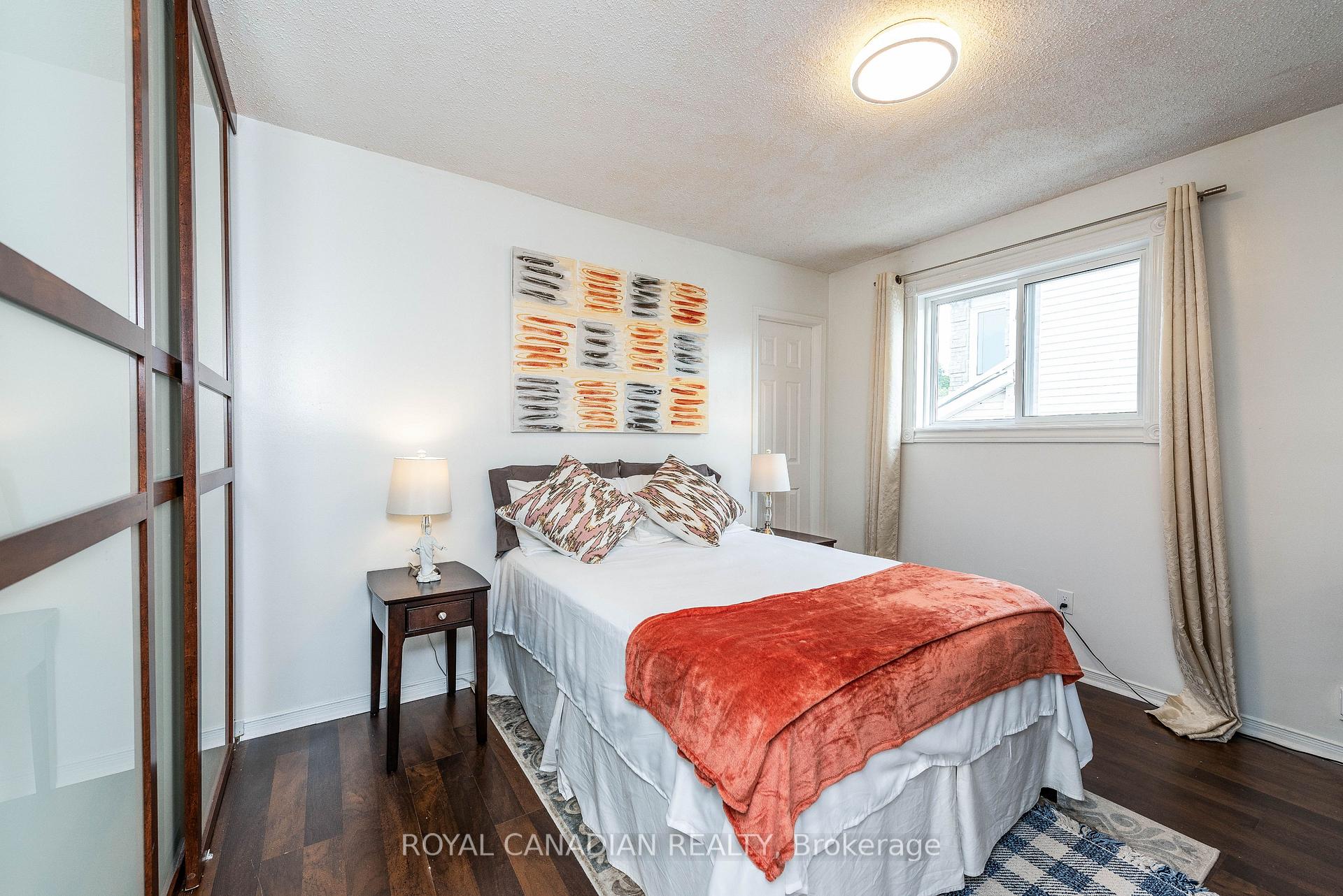 Photo 18 of 1428 Park Road S, Oshawa, Lakeview — HOMEH