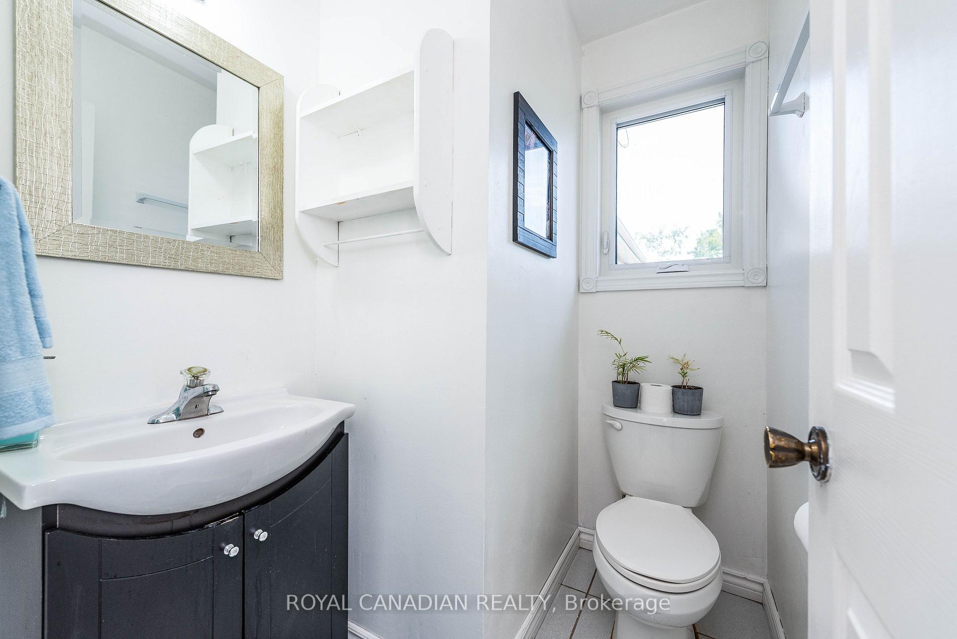 Photo 20 of 1428 Park Road S, Oshawa, Lakeview — HOMEH