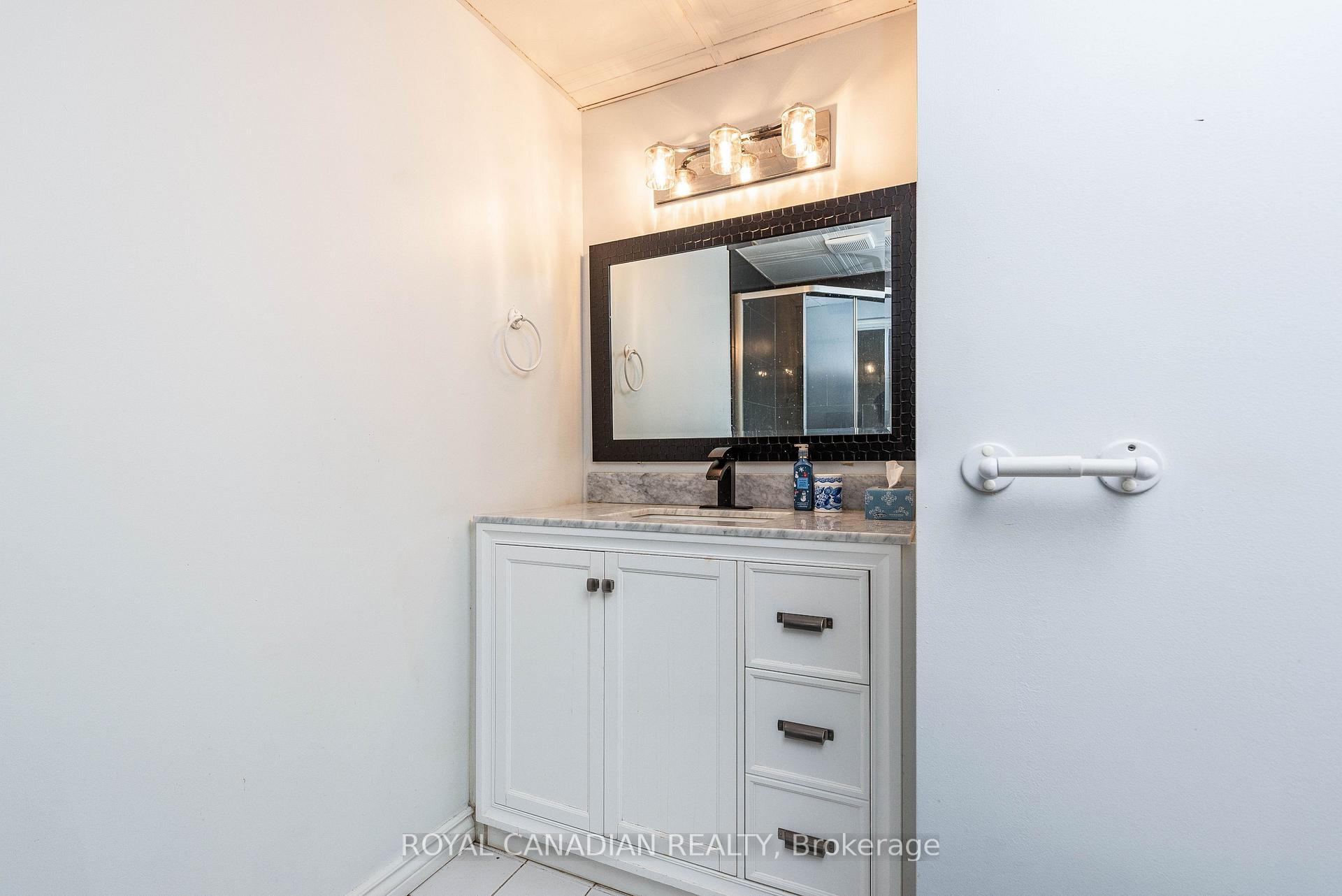 Photo 27 of 1428 Park Road S, Oshawa, Lakeview — HOMEH