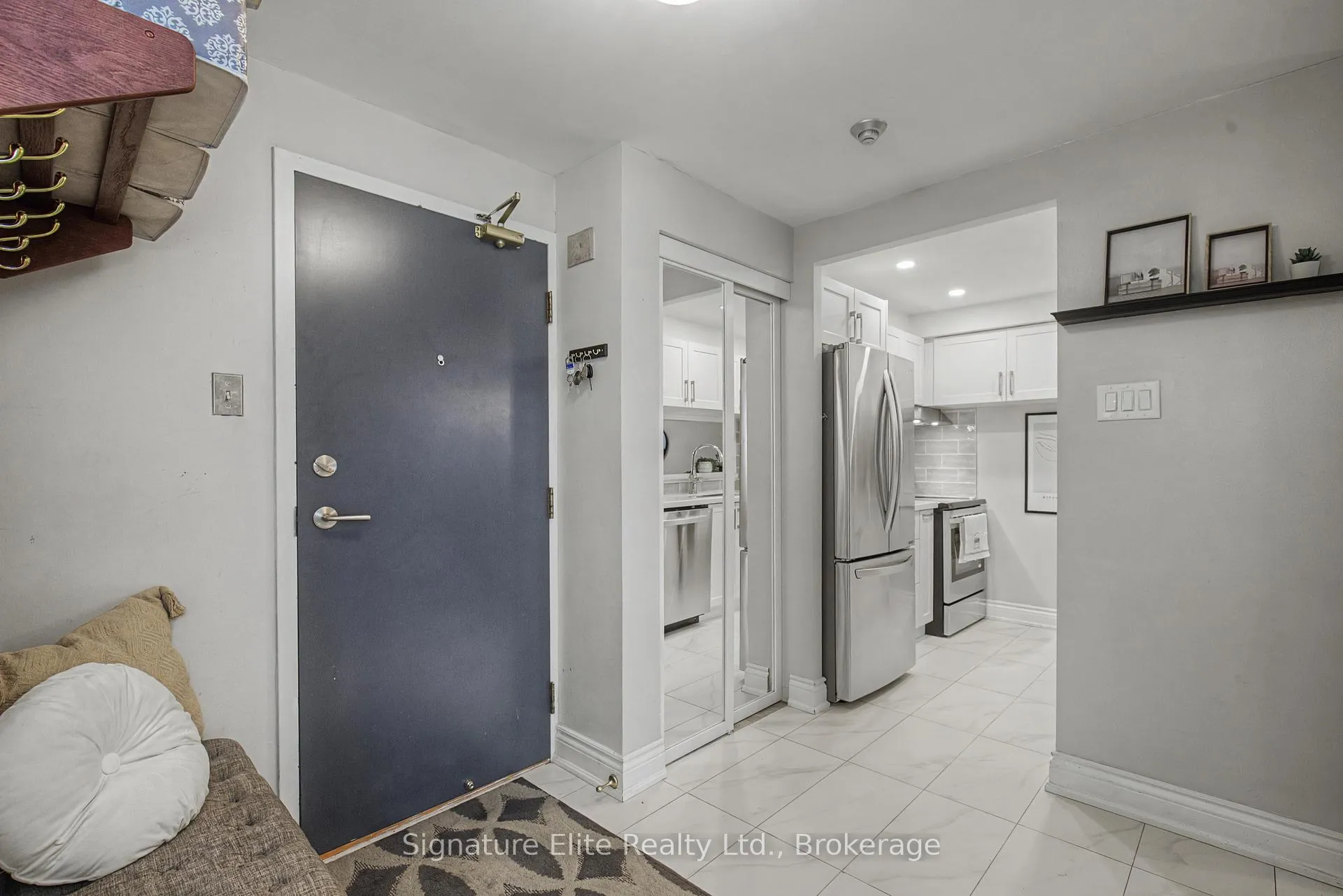 Photo 5 of Unit 204, 1655 Pickering Parkway, Pickering, Village East — HOMEH
