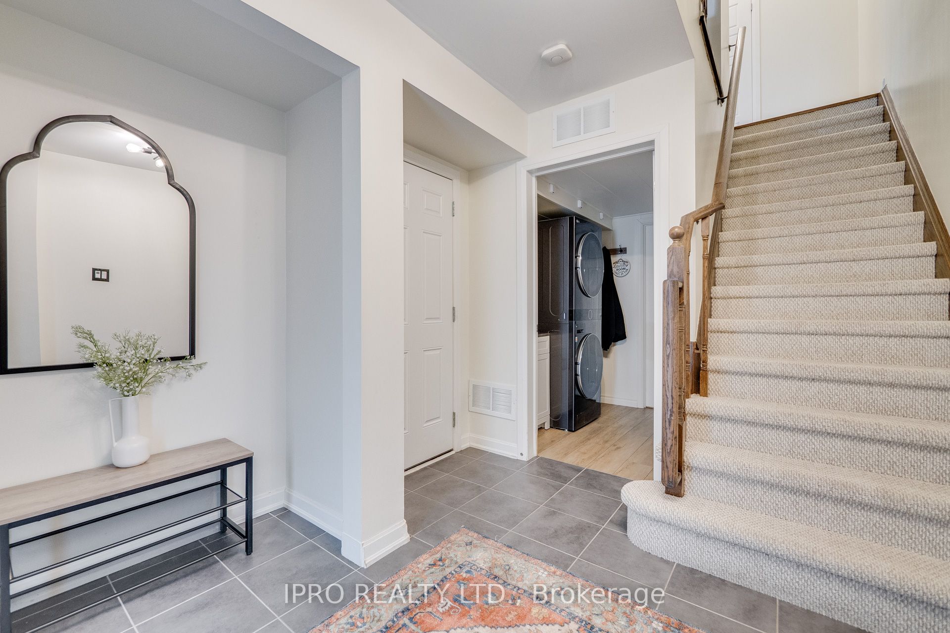 Photo 46 of Unit 88, 165 Hampshire Way, Milton, Dempsey — HOMEH