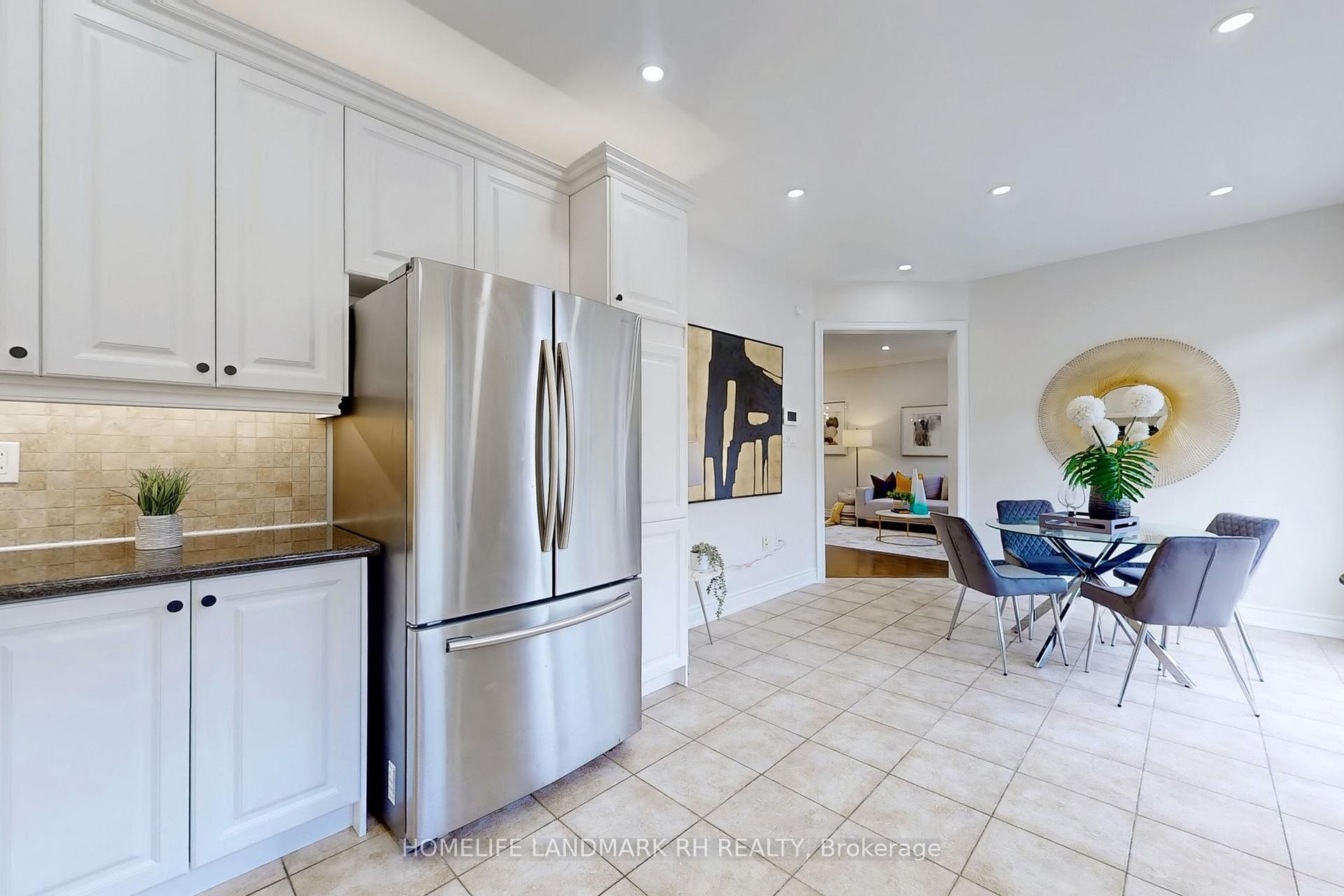 Photo 12 of 608 Summeridge Drive, Vaughan, Patterson — HOMEH