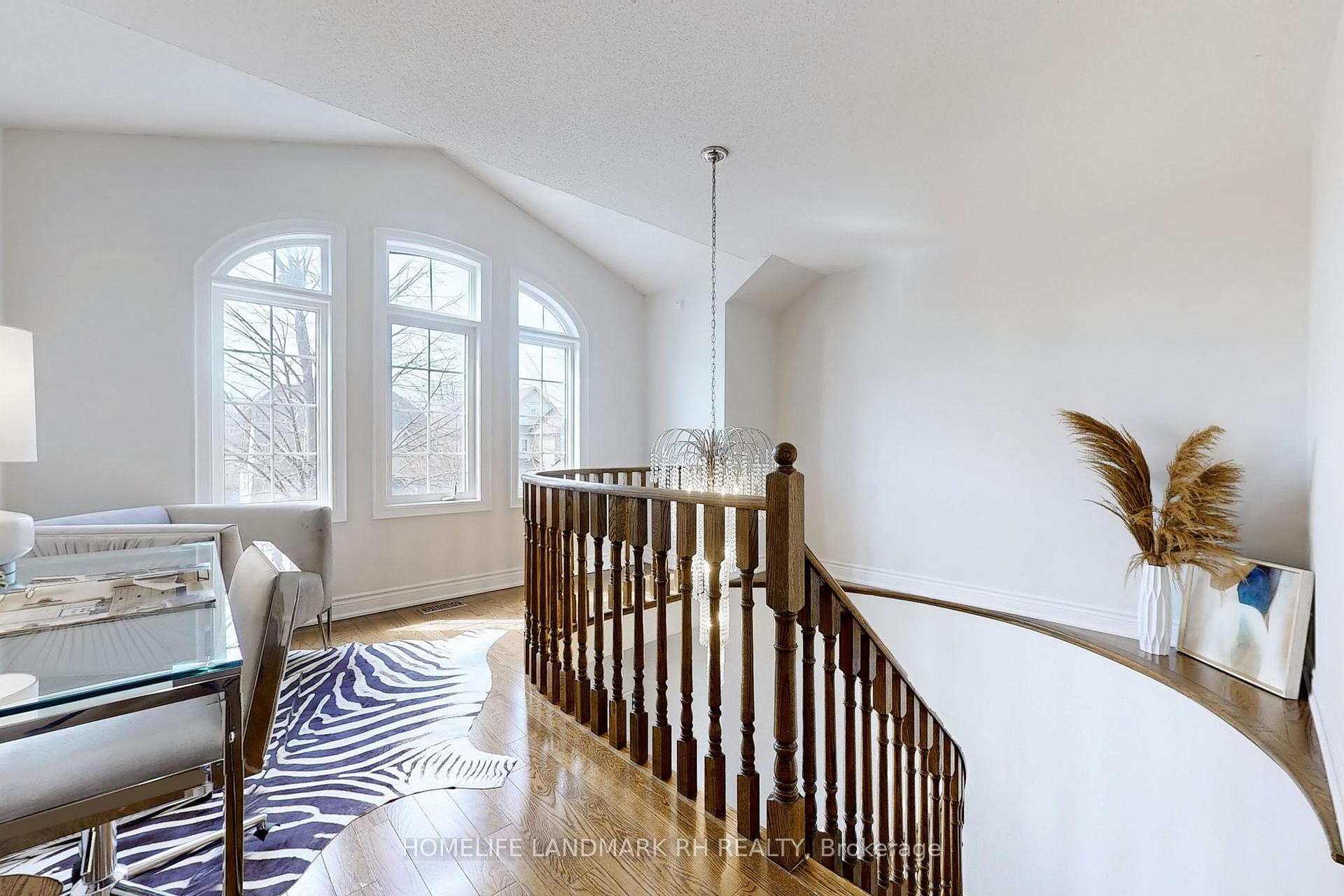 Photo 22 of 608 Summeridge Drive, Vaughan, Patterson — HOMEH
