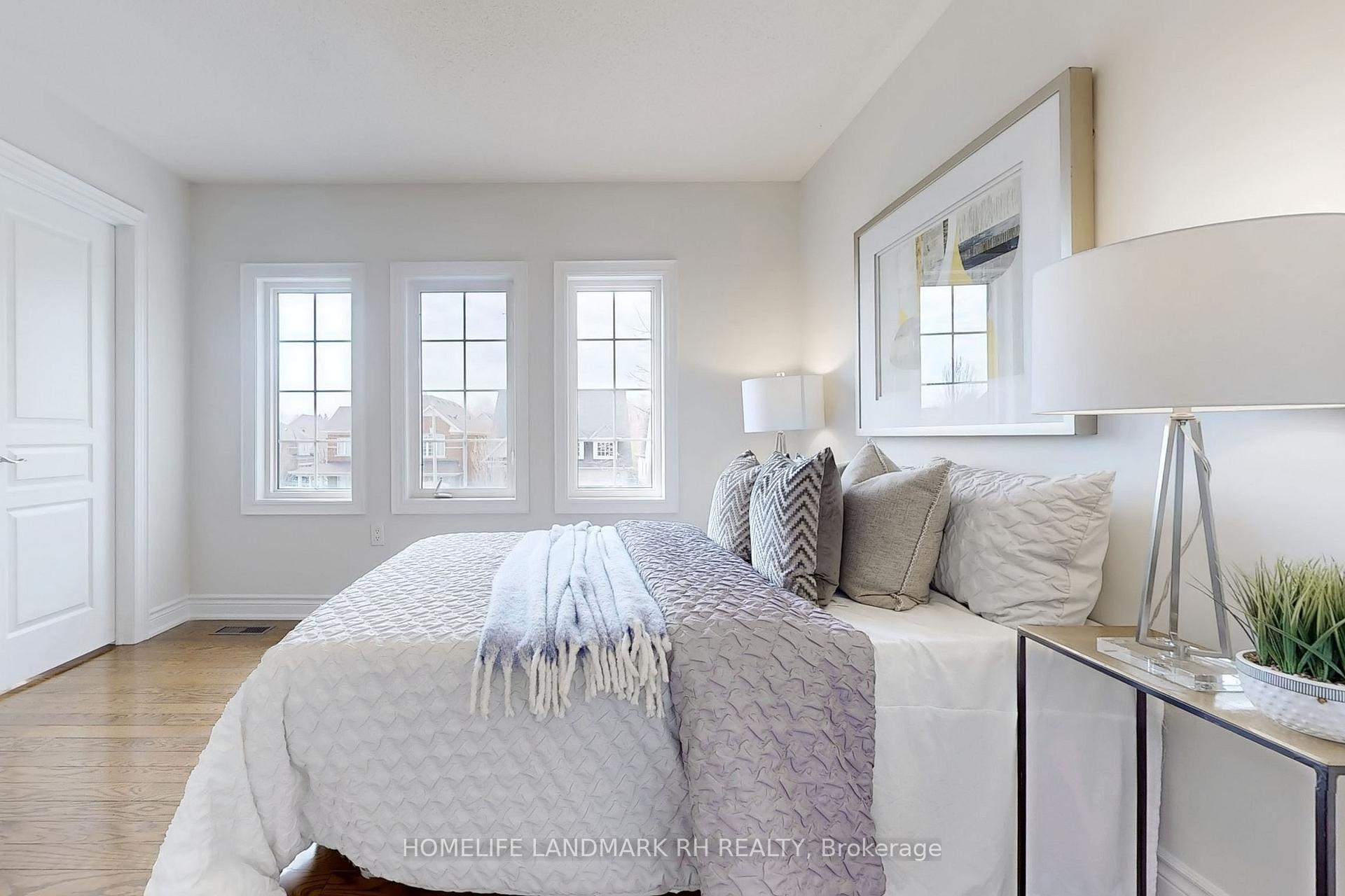 Photo 29 of 608 Summeridge Drive, Vaughan, Patterson — HOMEH