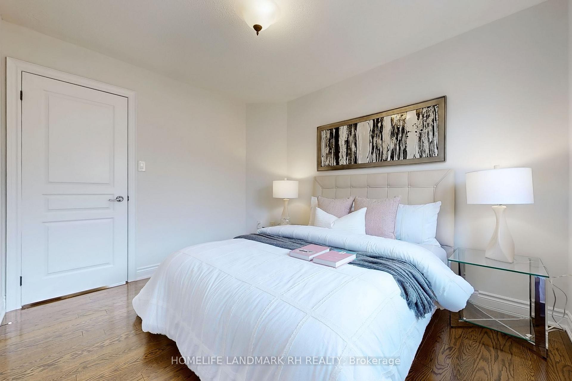 Photo 32 of 608 Summeridge Drive, Vaughan, Patterson — HOMEH