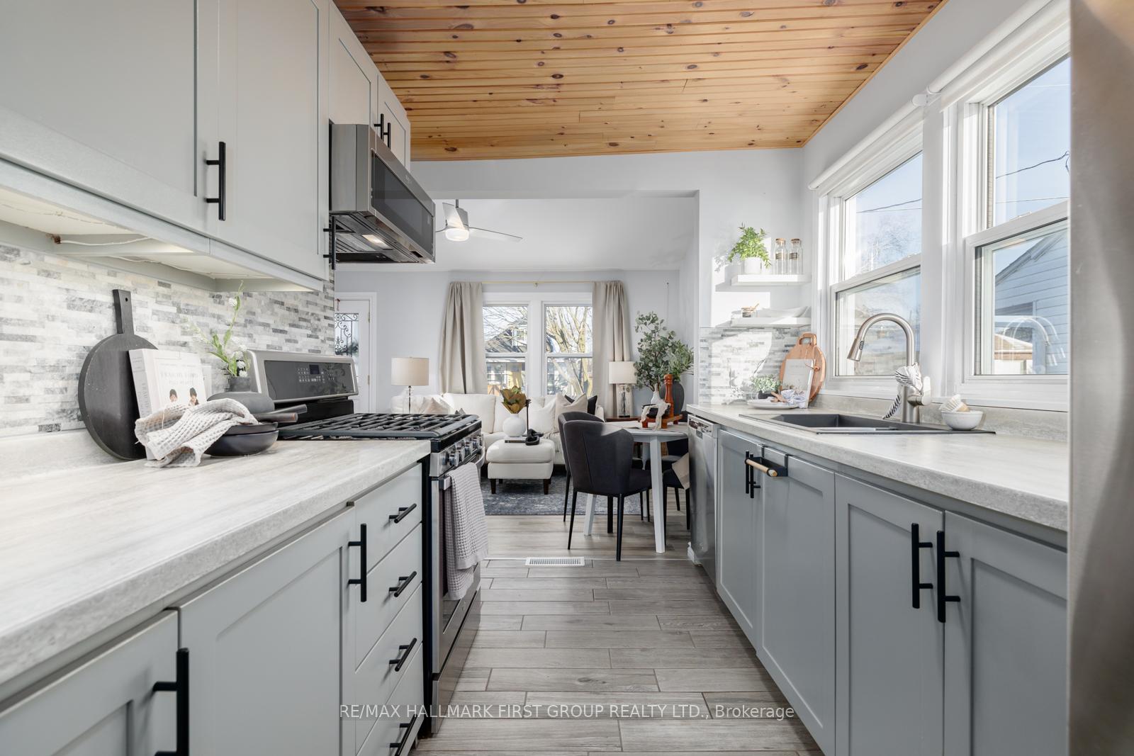 Photo 12 of 157 Stacey Avenue, Oshawa, Central — HOMEH