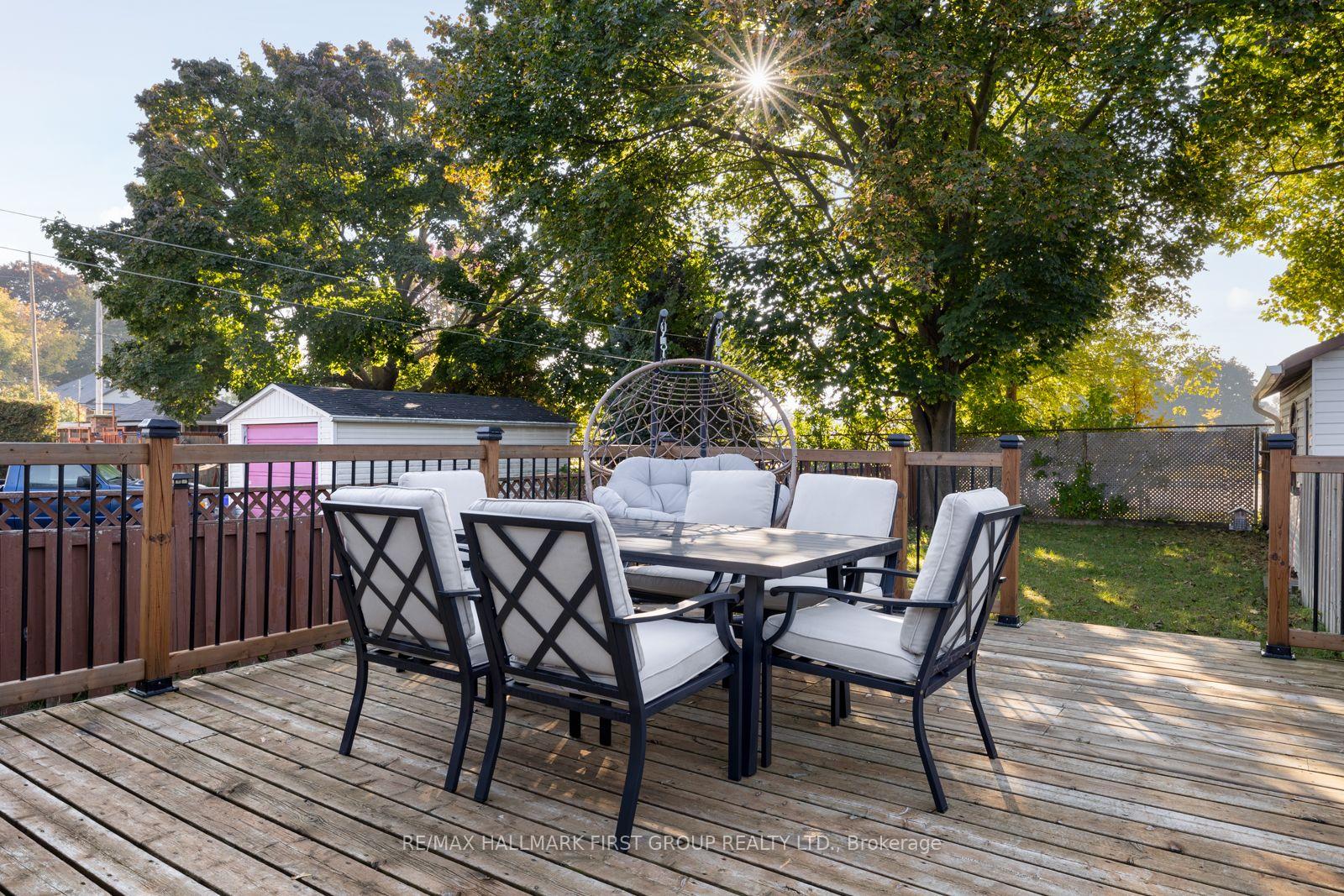 Photo 35 of 157 Stacey Avenue, Oshawa, Central — HOMEH