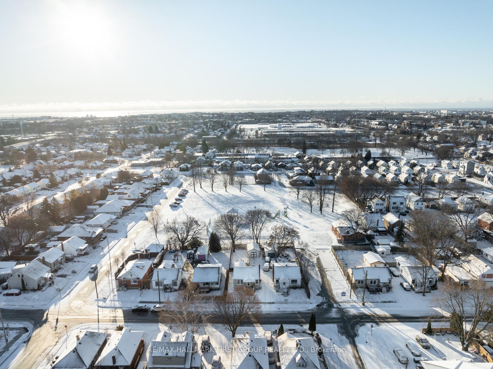 Photo 39 of 157 Stacey Avenue, Oshawa, Central — HOMEH