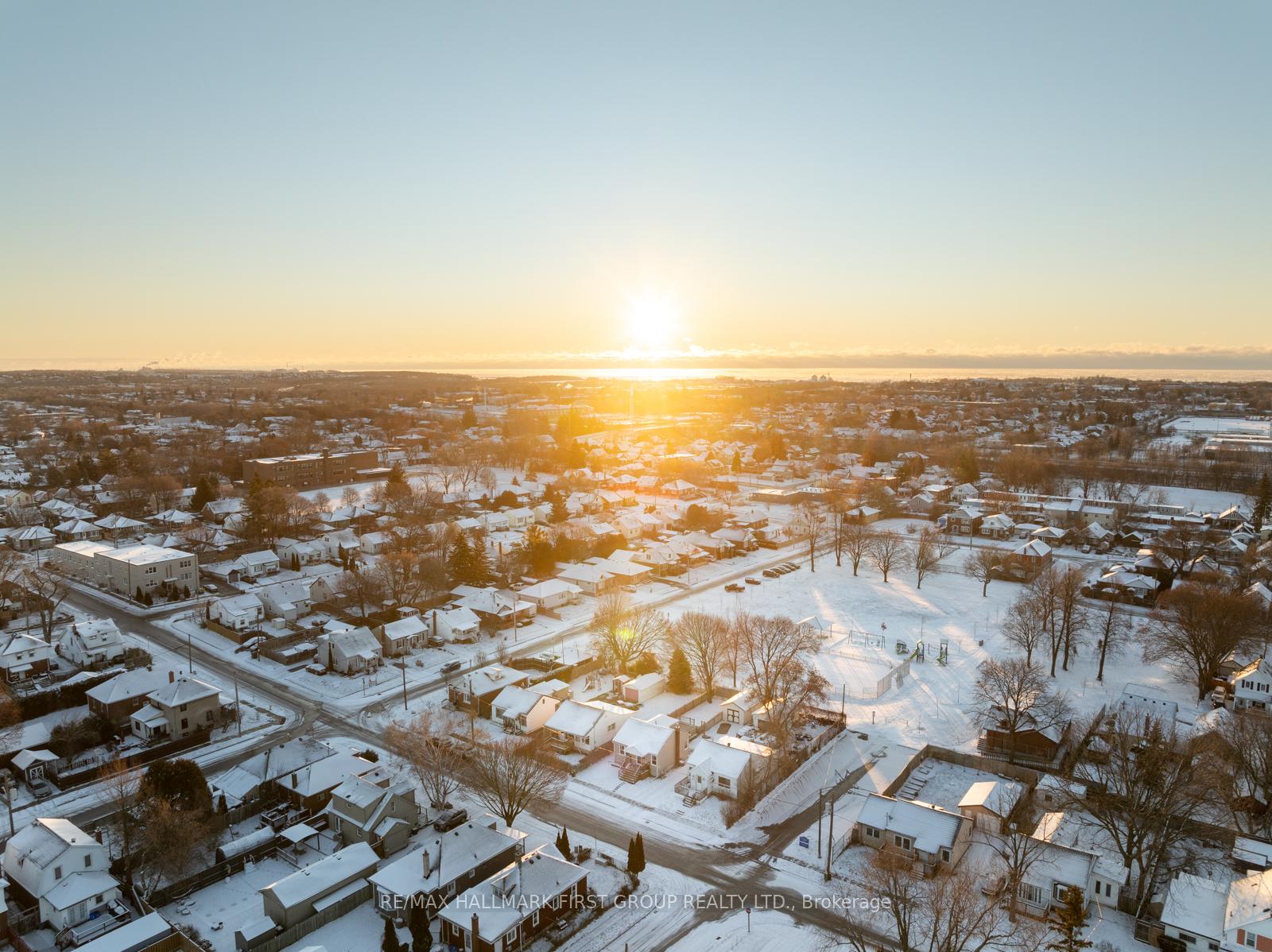 Photo 40 of 157 Stacey Avenue, Oshawa, Central — HOMEH