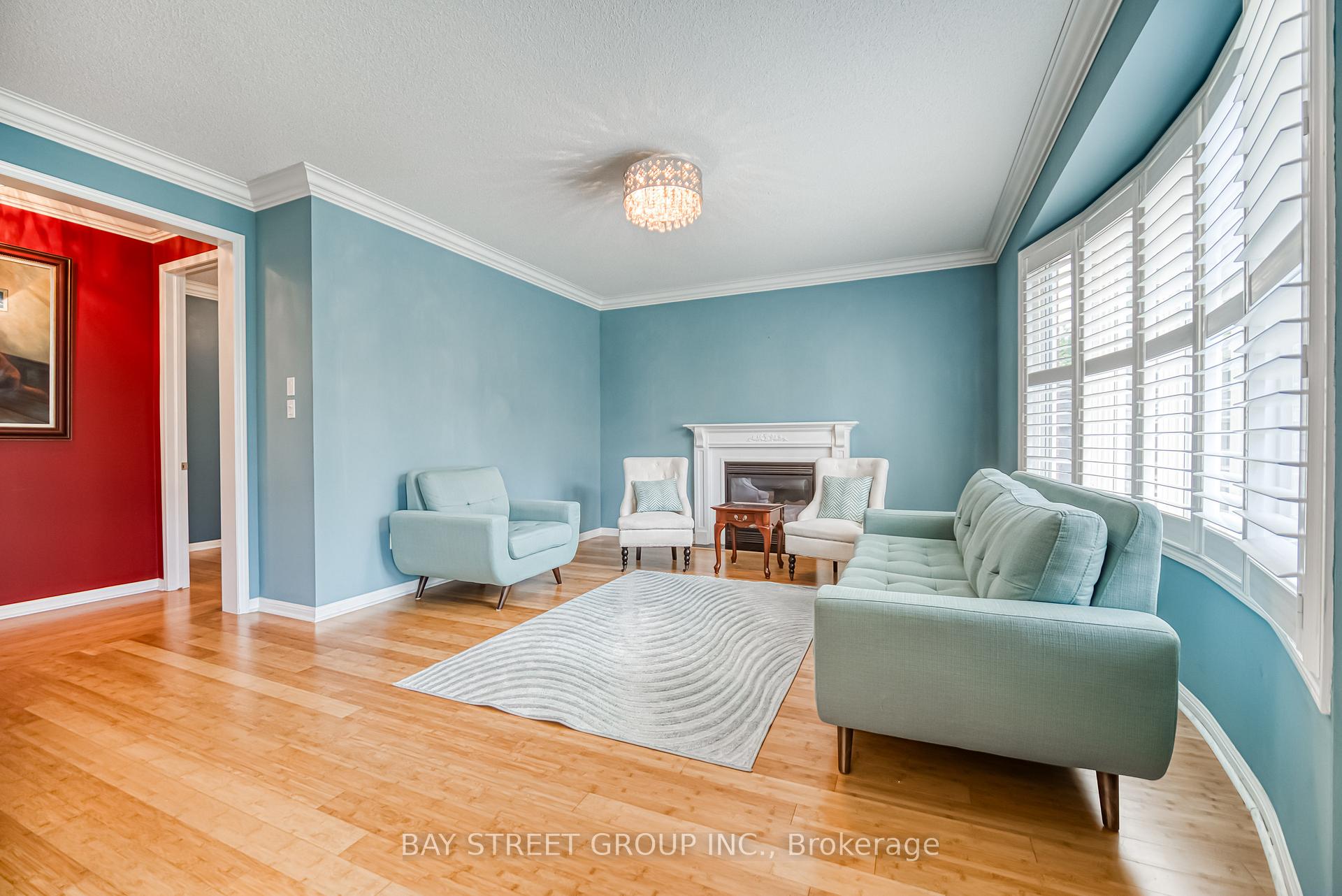 Photo 11 of 604 Mavrinac Boulevard, Aurora, Bayview Northeast — HOMEH