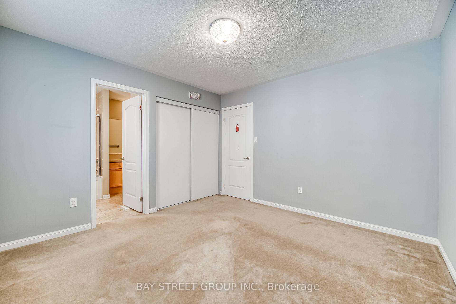 Photo 30 of 604 Mavrinac Boulevard, Aurora, Bayview Northeast — HOMEH