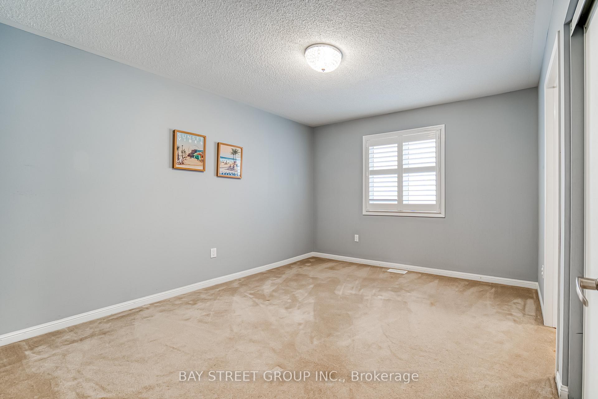Photo 31 of 604 Mavrinac Boulevard, Aurora, Bayview Northeast — HOMEH