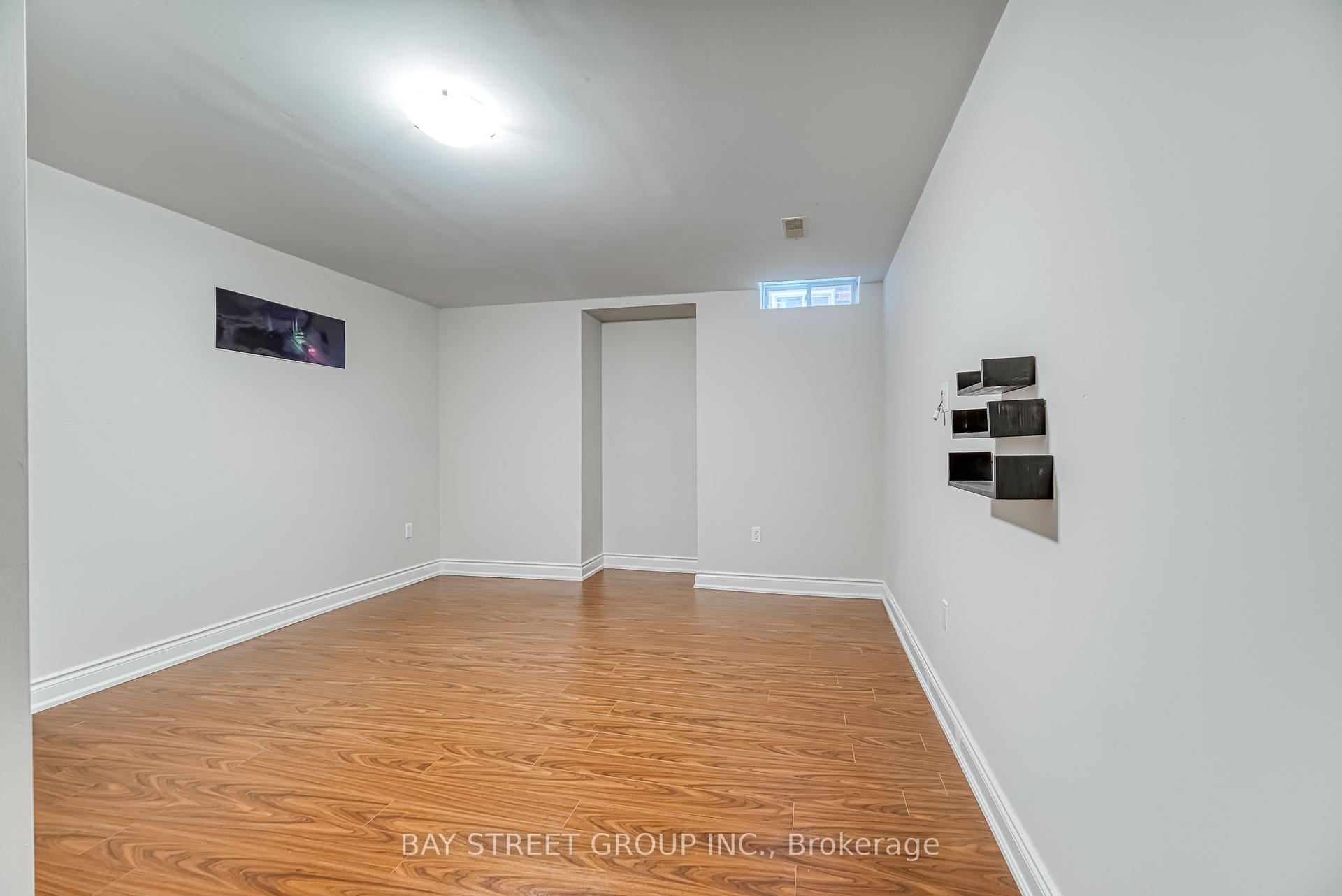 Photo 34 of 604 Mavrinac Boulevard, Aurora, Bayview Northeast — HOMEH