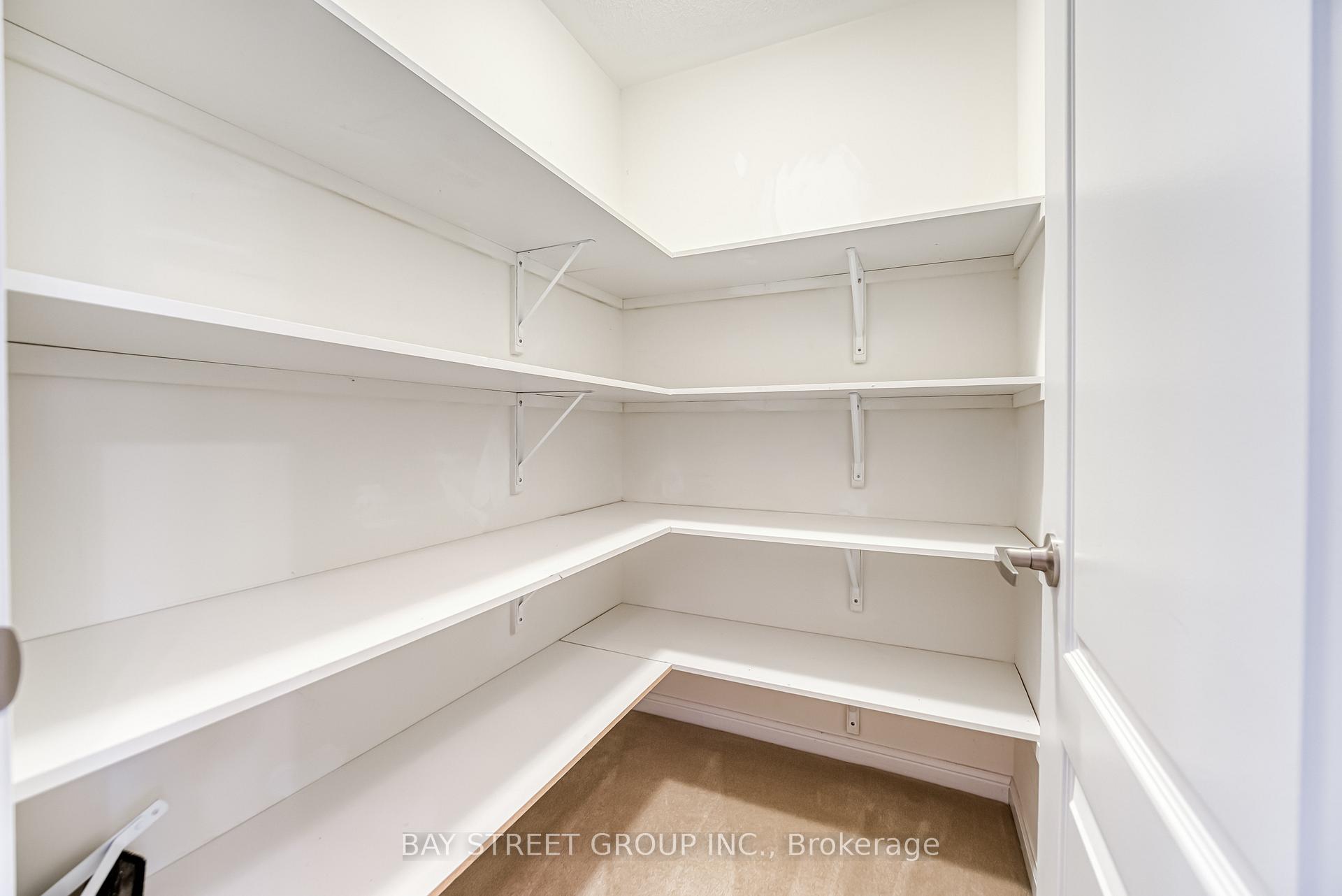 Photo 38 of 604 Mavrinac Boulevard, Aurora, Bayview Northeast — HOMEH