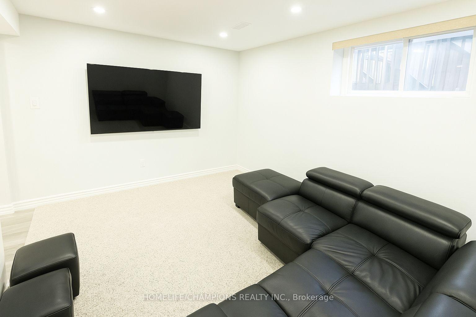Photo 22 of 38 Hawstone Road, Vaughan, Vellore Village — HOMEH