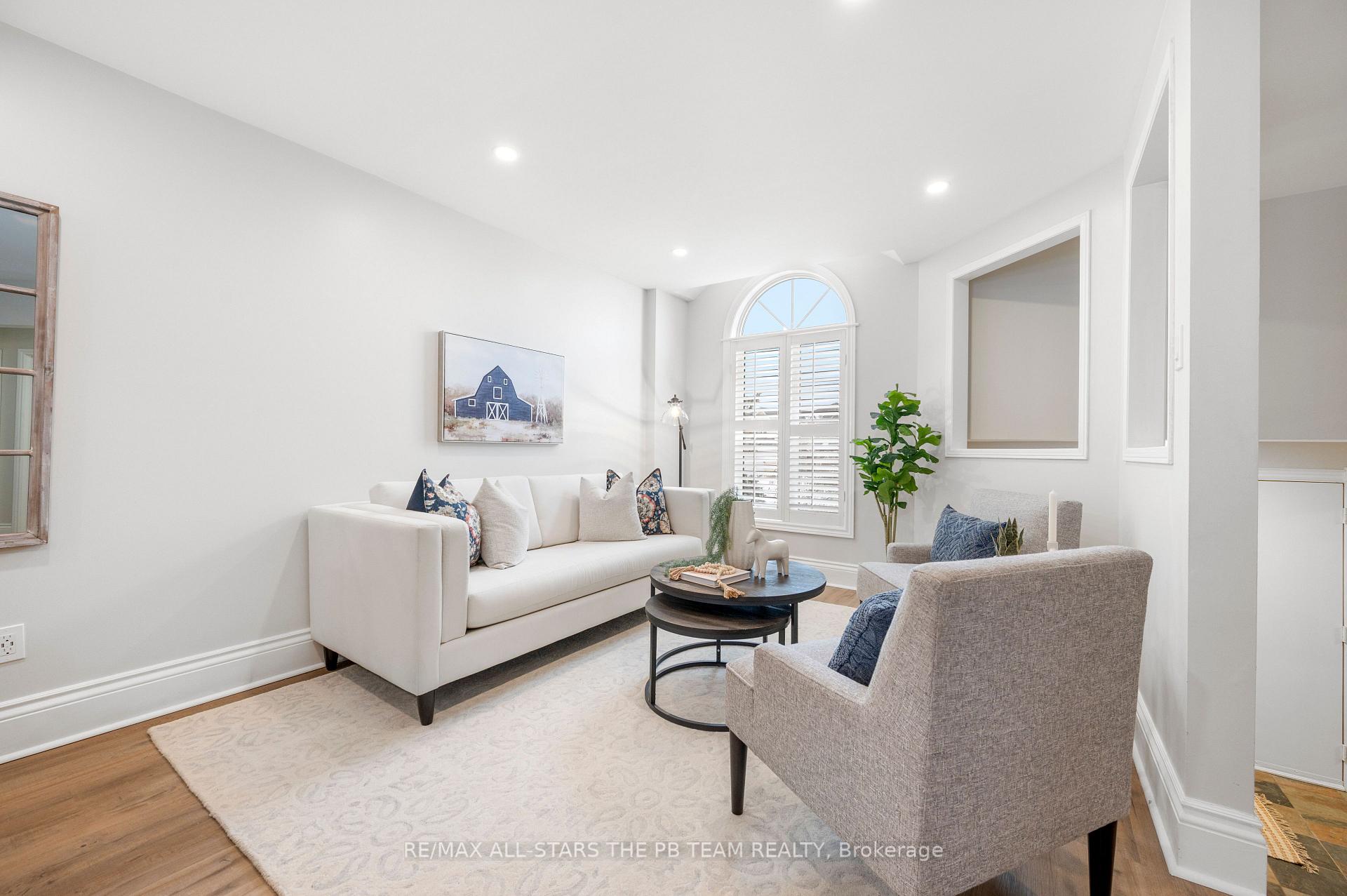 Photo 8 of 1908 Edenwood Drive, Oshawa, Samac — HOMEH