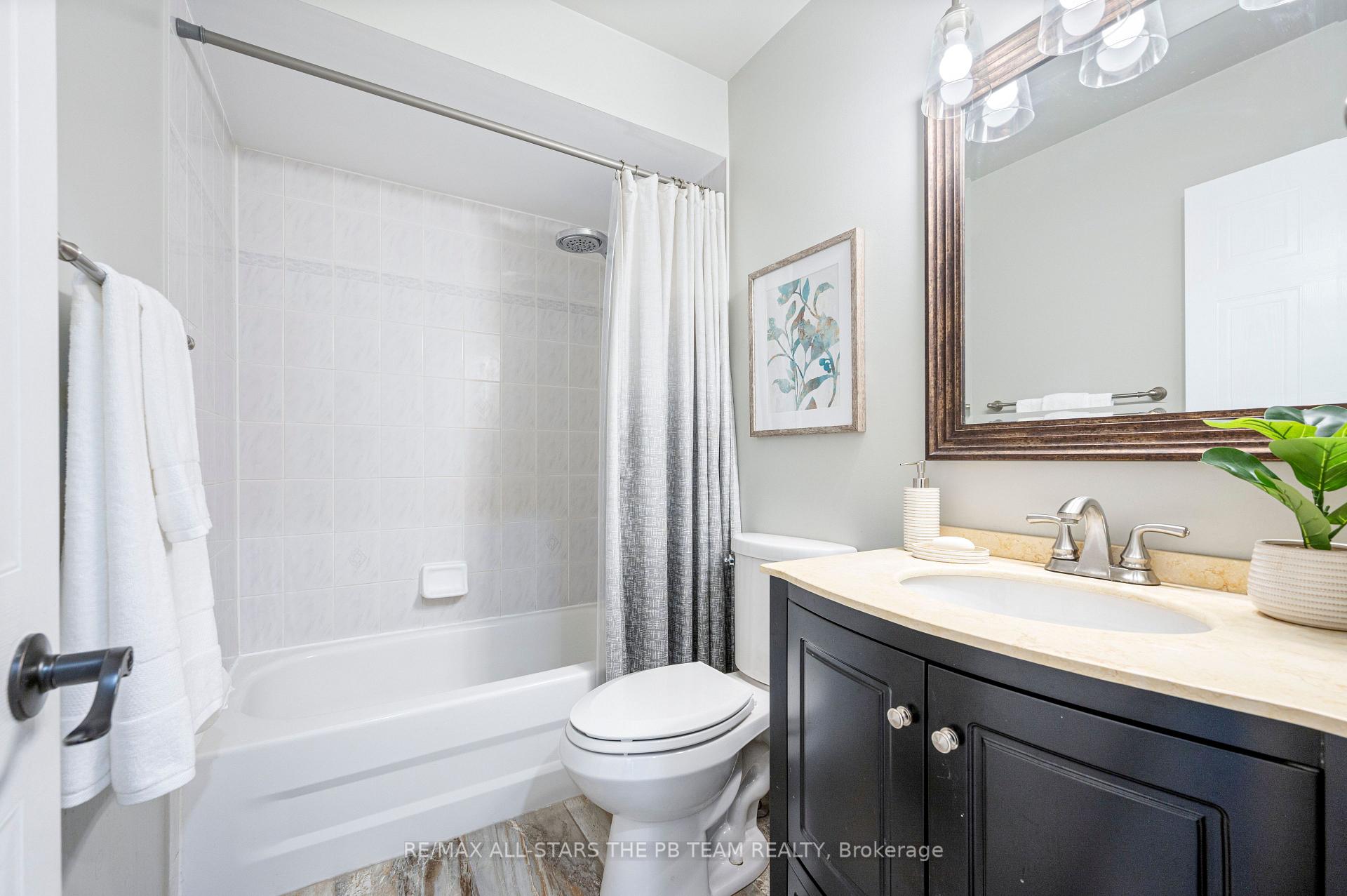 Photo 25 of 1908 Edenwood Drive, Oshawa, Samac — HOMEH