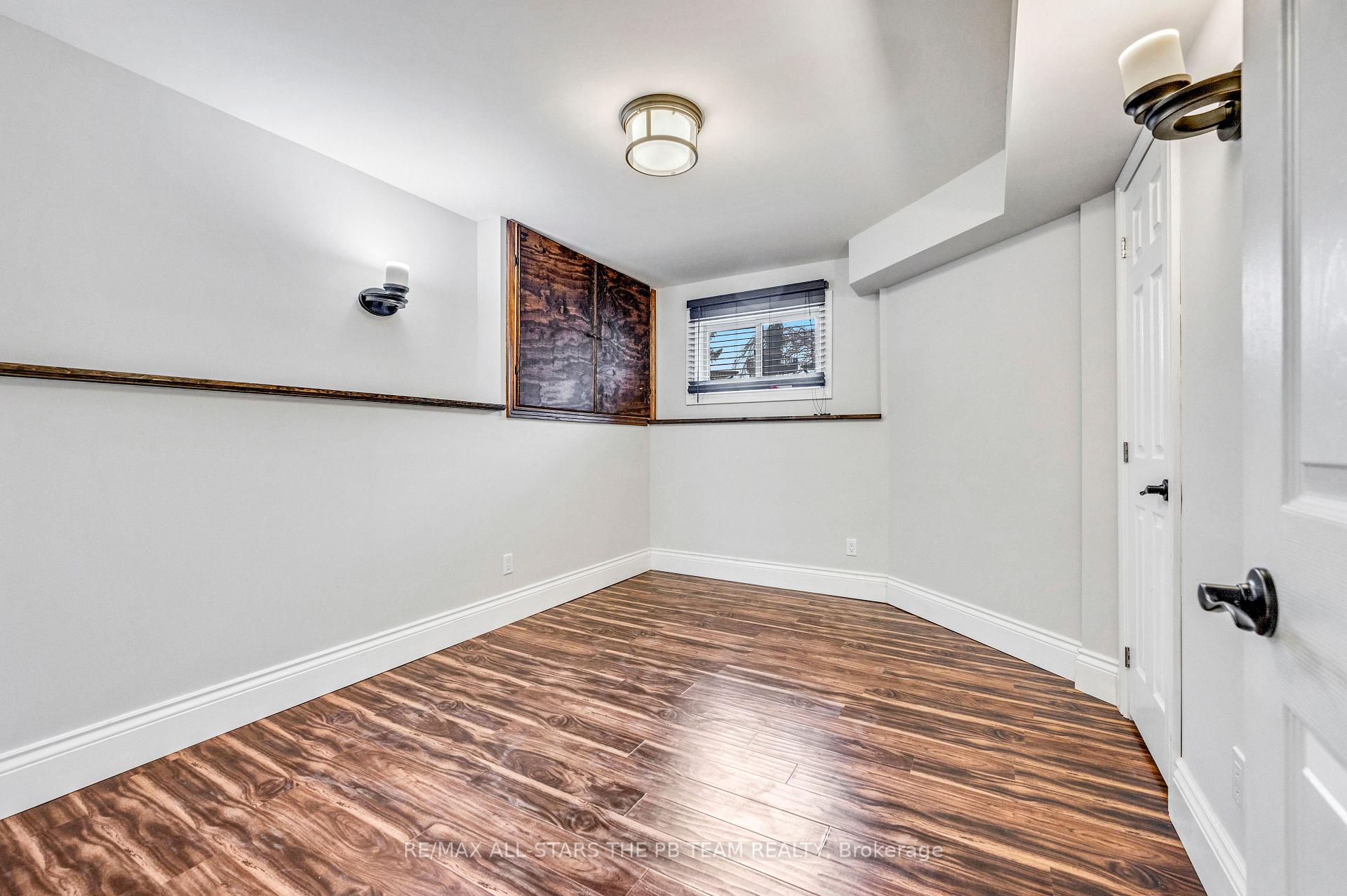 Photo 32 of 1908 Edenwood Drive, Oshawa, Samac — HOMEH