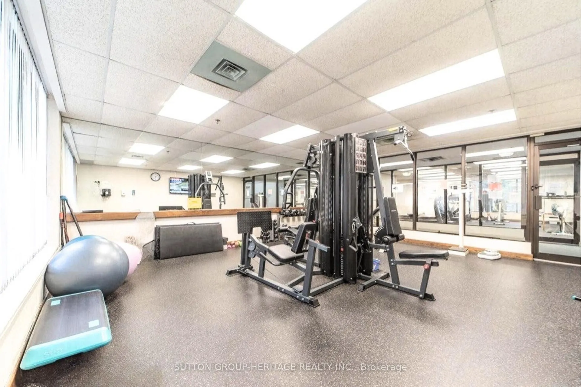 Photo 27 of Unit 1405, 24 Hanover Road, Brampton, Queen Street Corridor — HOMEH