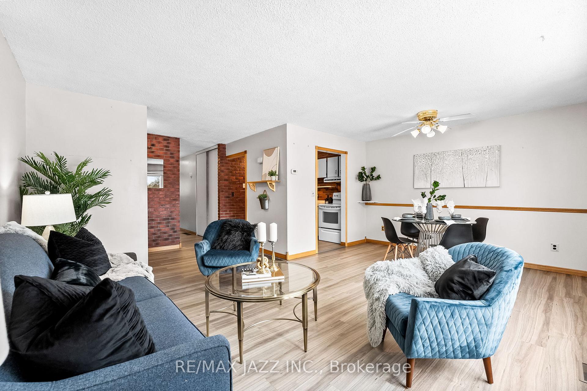 Photo 6 of 1072 Central Park Boulevard N, Oshawa, Centennial — HOMEH