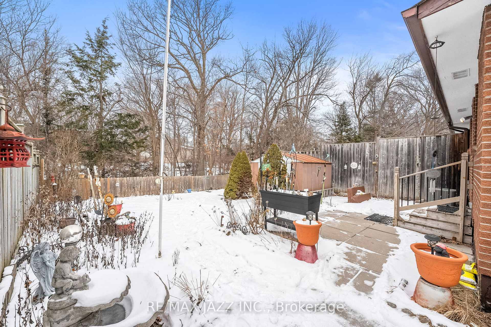 Photo 31 of 1072 Central Park Boulevard N, Oshawa, Centennial — HOMEH