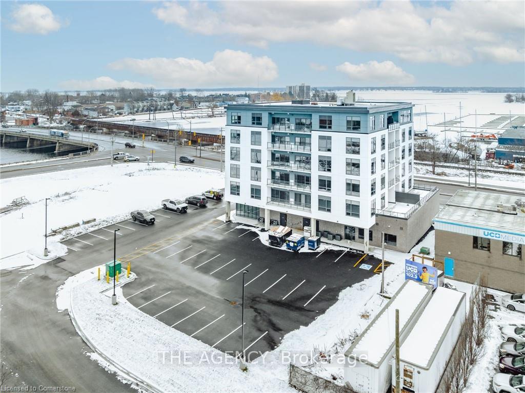 Photo 2 of Unit 404, 2 Dundas Street W, Belleville, Belleville Ward — HOMEH