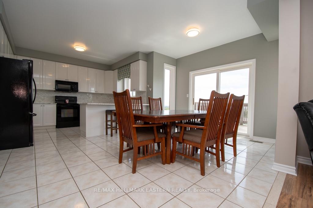 Photo 5 of 962 Baker Street, Peterborough, Northcrest Ward 5 — HOMEH