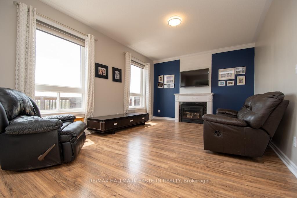Photo 11 of 962 Baker Street, Peterborough, Northcrest Ward 5 — HOMEH