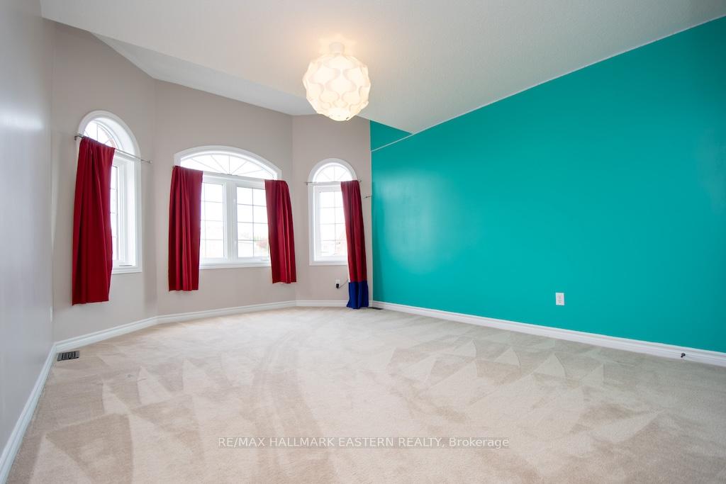 Photo 25 of 962 Baker Street, Peterborough, Northcrest Ward 5 — HOMEH