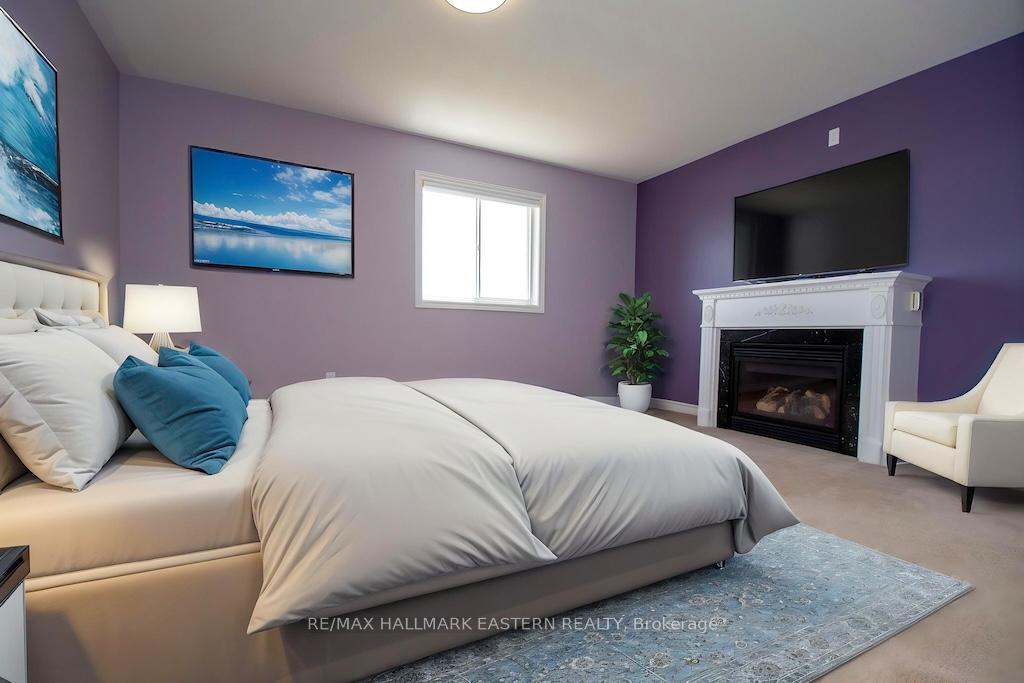 Photo 26 of 962 Baker Street, Peterborough, Northcrest Ward 5 — HOMEH