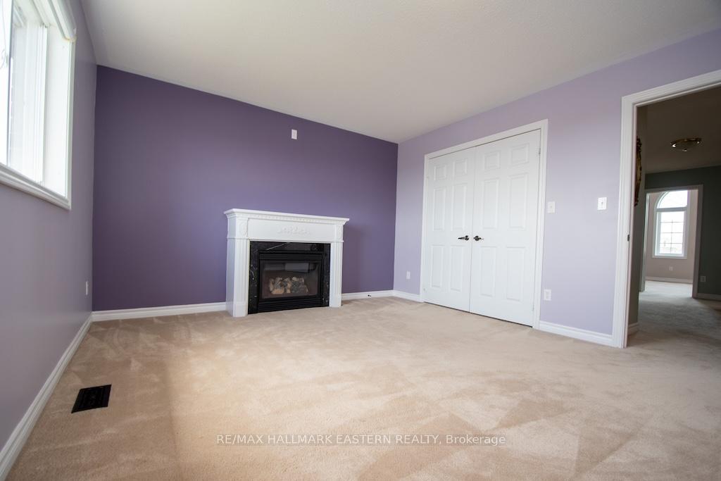 Photo 27 of 962 Baker Street, Peterborough, Northcrest Ward 5 — HOMEH