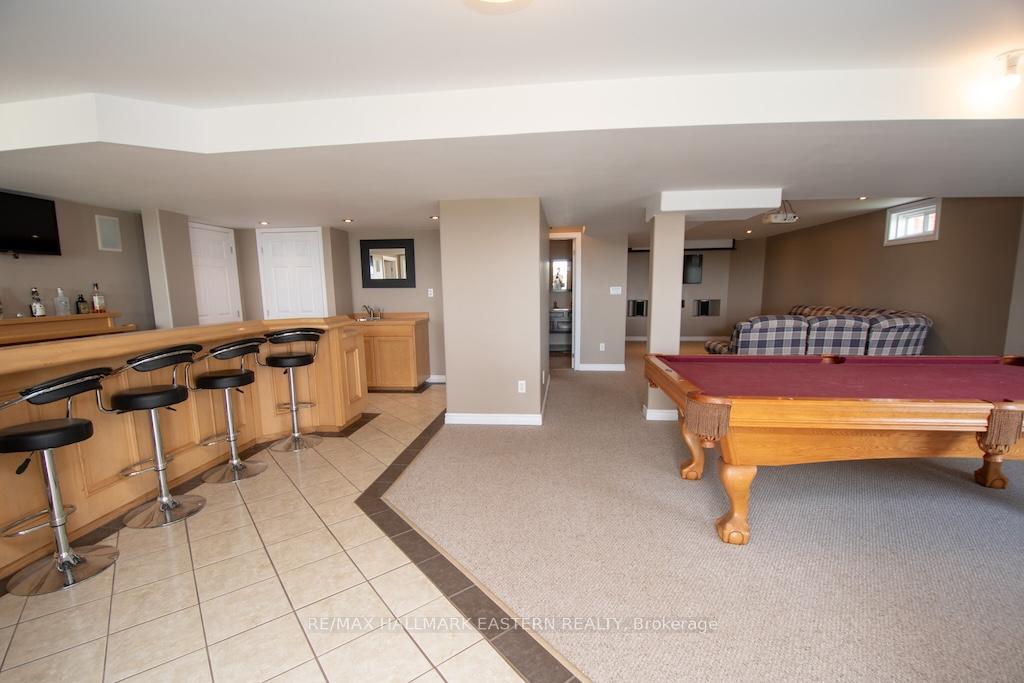 Photo 36 of 962 Baker Street, Peterborough, Northcrest Ward 5 — HOMEH