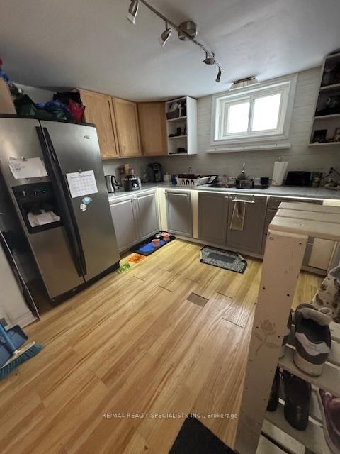 Photo 4 of 1101 Cloverdale Street, Oshawa, Lakeview — HOMEH