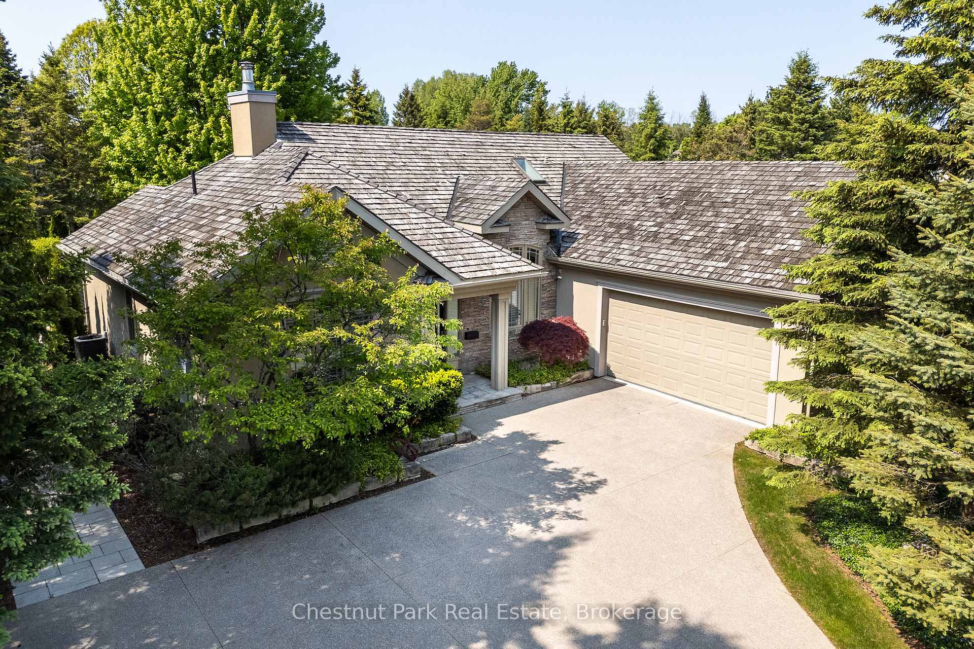 Photo 8 of 135 Augusta Crescent, Blue Mountains — HOMEH