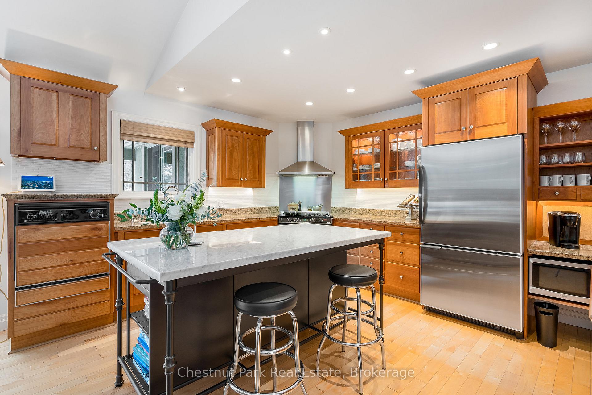 Photo 16 of 135 Augusta Crescent, Blue Mountains — HOMEH